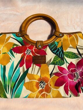 Relic | Multicolor Floral Canvas purse with Round Wooden Handles